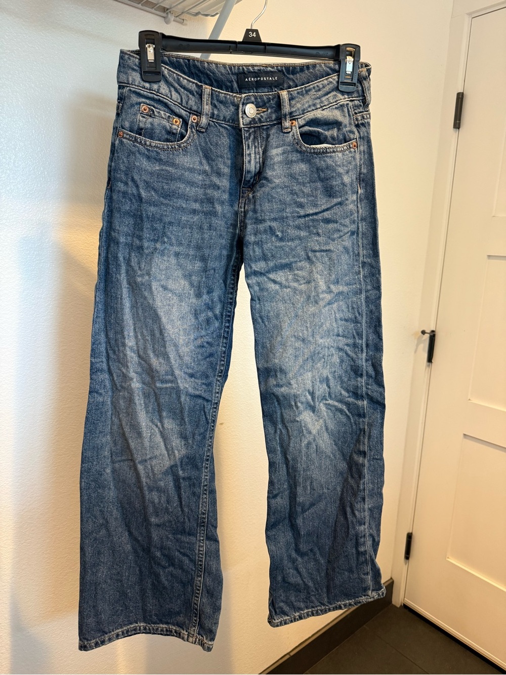 Aeropostale Girls low rise wide baggy Jeans: 000 short
